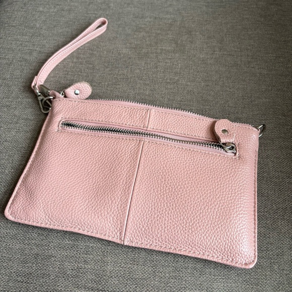 Befen Handbags - Befen Pink Leather Wristlet Clutch - Women's Bag. 9”X5.5”. INV25/483